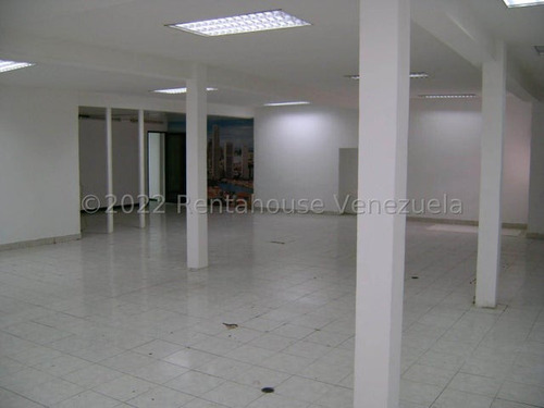 Imagen 2 de 12 de Edificio Comercial En Venta La Campiña 23-12015