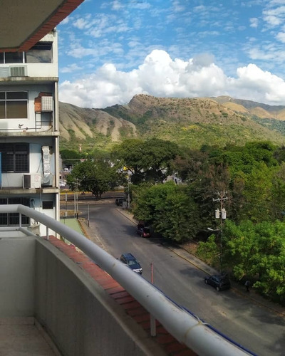Imagen 14 de 14 de Apartamento En Venta Urb. Andrés Bello 0412-8887550