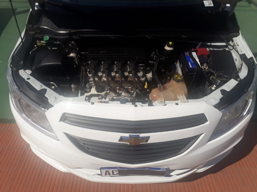 Imagen 8 de 14 de Chevrolet Onix Joy Ls Con Gnc