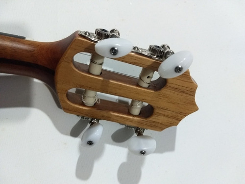 Imagem 7 de 7 de Cavaco Luthier Araujo Cedro Novo Com Garantia