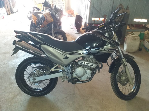 Oportunidad Honda Falcon 400