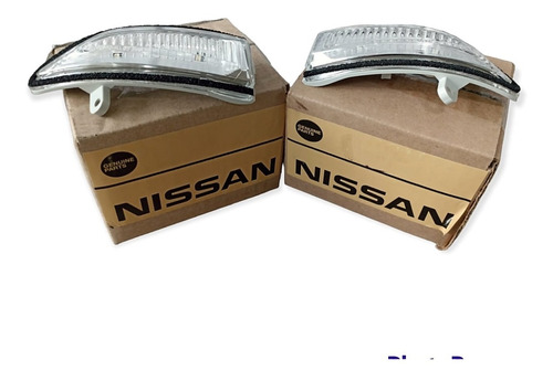 Luces Direccionales Espejo Der-izq Nissan Sentra B17 12-20