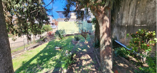 Se Vende Amplio Terreno Con Casa A Reciclar - Villa Sarita