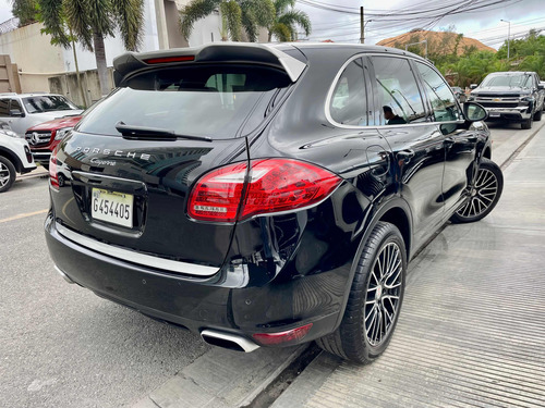 Imagen 2 de 15 de Porsche Cayenne Platinum Americano
