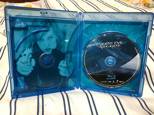 Imagen 2 de 3 de Resident Evil 2 Apocalipsis Blu Ray Terror Ver Reputación