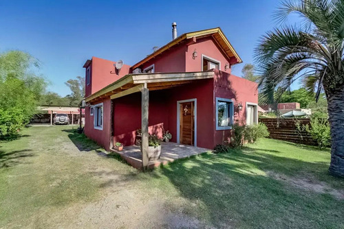 Casa A Pasos De La Barra, Alquiler Anual, 2 Dorm, 2 Baños 