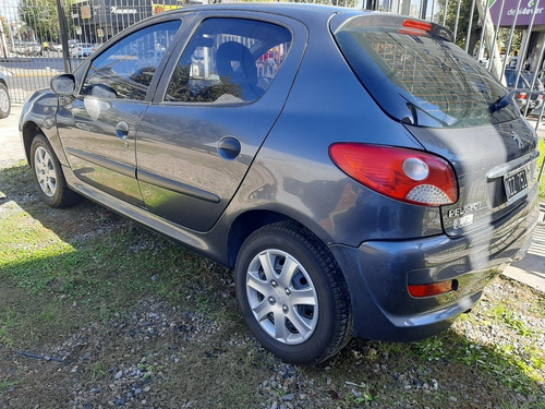 Peugeot 207 2013 1.4 Active 75cv