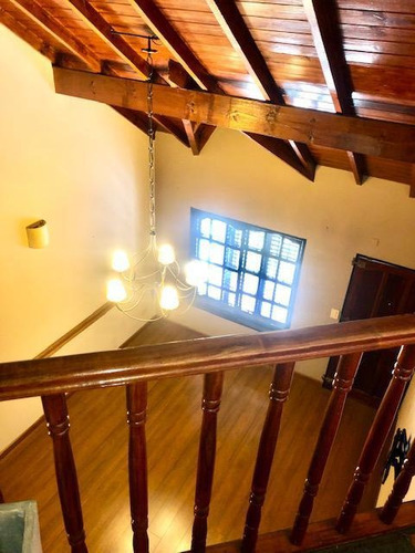 Imagen 7 de 30 de Casa Chalet Venta - 5 Ambientes - Ituzaingo Norte - Con Parque Y Piscina - Permuta