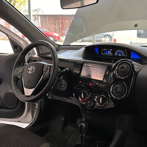 Toyota Etios 1.5 Xls At