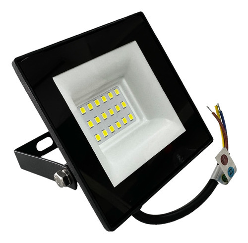 Atus Refletor Led Slim 30w 6000k 2400l Bivolt Ip65 Cor da carcaça Preto Cor da luz Branco-frio 110V/220V