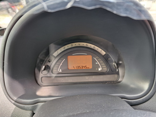 Citroën C3 1.4 8v Exclusive Flex 5p