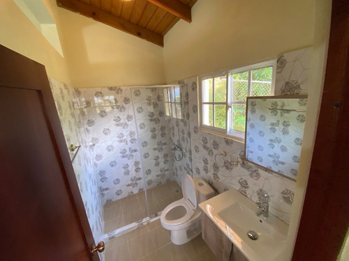 Se Vende Casa En Constanza Republica Dominicana