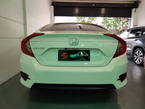 Imagen 5 de 20 de Honda Civic Ex Bareinautos