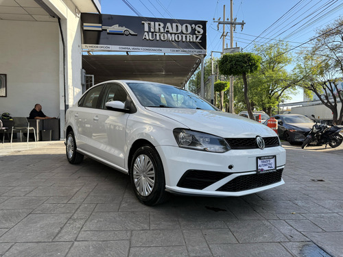 Volkswagen Vento 1.6 Starline Mt
