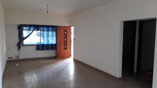 Imagen 4 de 13 de Casa En Venta En Berazategui