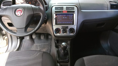 Fiat Punto 2012 1.4 Attractive Flex 5p