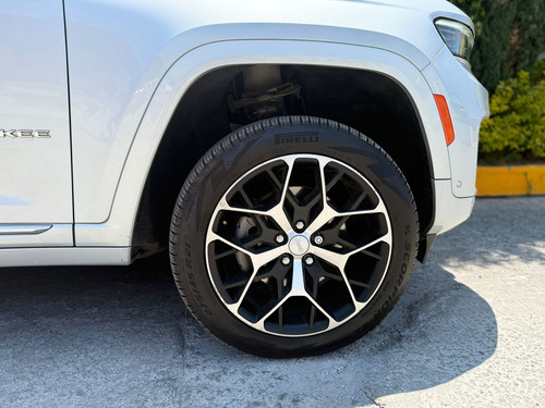 Jeep Grand Cherokee 5.7 V8 L Summit 4x4 At