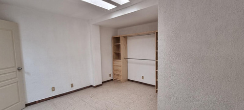 Edificio Comercial En Venta En La Colonia Gabriel Ramos Millán