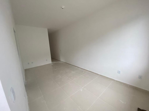 Imagem 3 de 8 de Casa Geminada - Jardim Primavera - 751