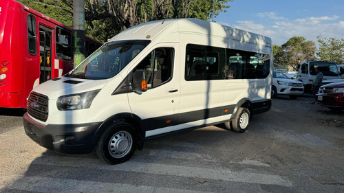 Ford Transit 18 PASAJEROS 2.2 lts