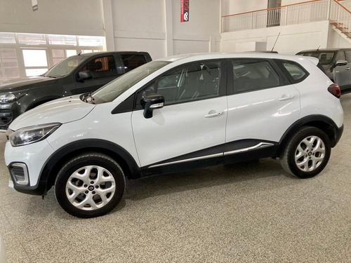 Imagen 4 de 5 de Renault 2018 Captur 2.0 Zen