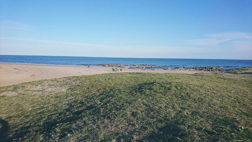 Se Vende Terreno En Inmejorable Ubicación A Dos Cuadras De La Playa En La Aguada | Camponet Uruguay