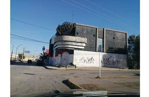 Imagen 2 de 4 de Local Comercial En Renta Zona Pronaf