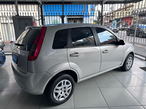 Ford Fiesta 1.0 Rocam Se Flex 5p