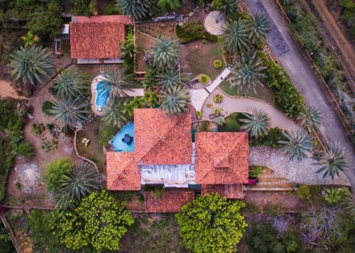 Imagen 10 de 13 de Amplia Casa Estilo Caribeño En Exclusivo Conjunto Residencial