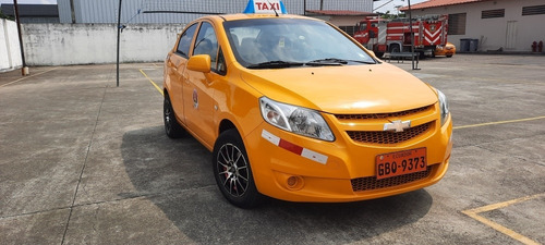 Imagen 2 de 15 de Chevrolet Sail Sedan Taxi Amarillo