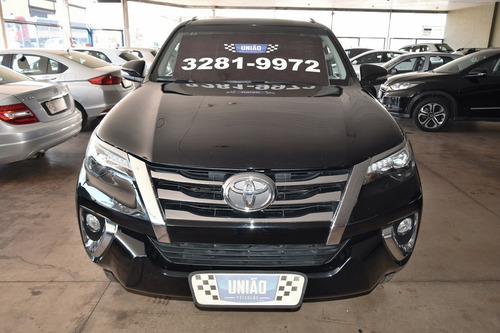 Imagem 2 de 10 de Toyota Hilux Sw4 Srx 4x4 Diesel Automática