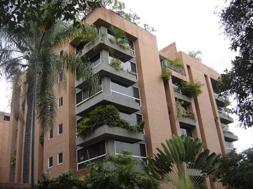Apartamento Campo Alegre 84m2