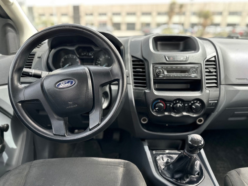 Ford Ranger 2.5 Xlt Cabina Doble 4x2 Mt