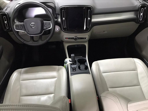 Imagem 10 de 11 de Xc40 2.0 T5 Gasolina Momentum Awd Geartronic