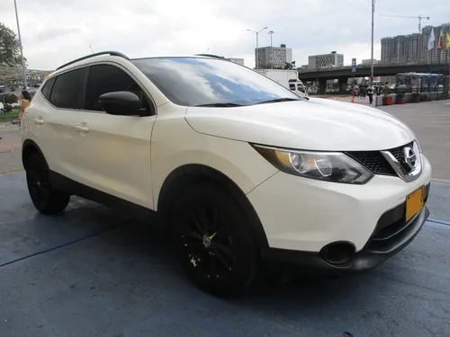 Nissan Qashqai 4x2 2000cc At Aa