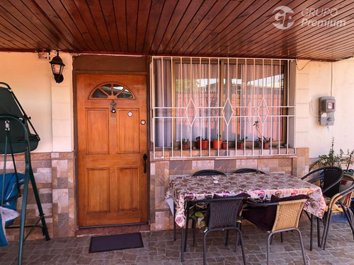 Casa En Venta 87 M2 / 208 M2, Patio, 3 Est. Villa Chena.