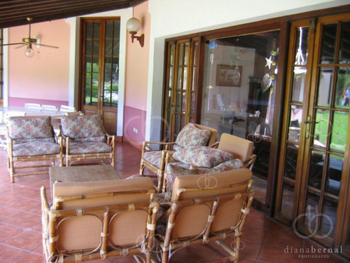 Imagen 25 de 29 de Punta Del Este, Chalet Con Gran Jardín, 4 Dormitorios Y Piscina-