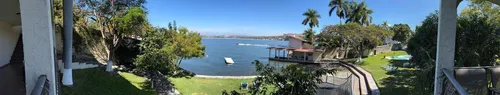 Casa En Venta En Teques Frente Al Lago