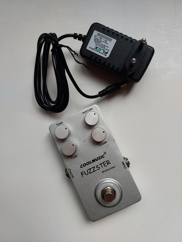 Pedal Fuzz - Fuzzster Coolmusic + Fonte Prata (Usado)