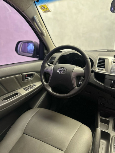 Toyota Hilux 2.7 SRV 4X4 CD 16V FLEX 4P AUTOMÁTICO