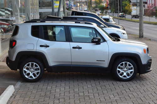 Imagem 9 de 14 de Jeep Renegade 1.8 16v Flex Sport 4p Automático