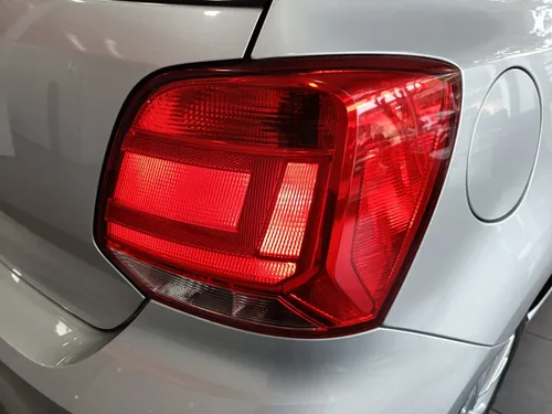 Volkswagen Polo 5p L4/1.6 Man
