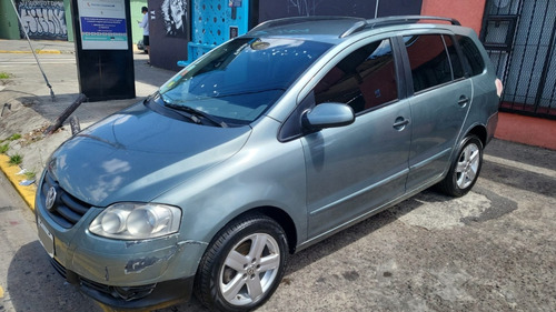 Volkswagen Suran 1.6 I Highline 90d