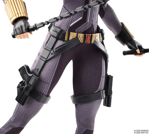 Barbie Muñeca Black Widow Traje Negro (Usado)