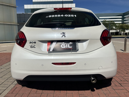 Peugeot 208 1.6 GRIFFE 16V FLEX 4P AUTOMÁTICO