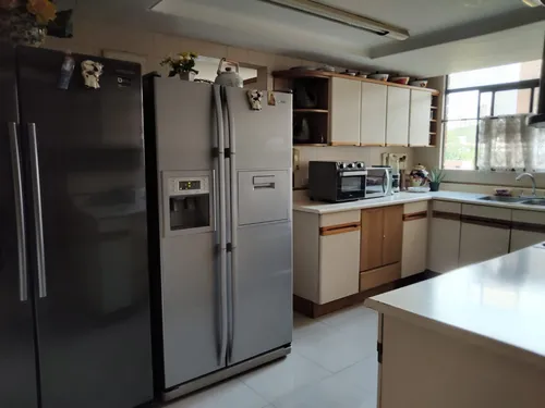 Apartamento En Venta En El Poblado. Cod V12635