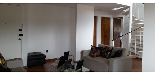 Vendo Pent House 259m2 5h/4b/1p California Norte 0207