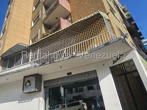 Local Comercial En La Carlota! 146.50mts En Venta.