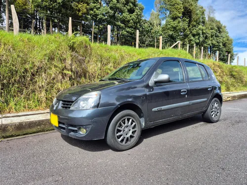 Vendo Clio Campus 2015