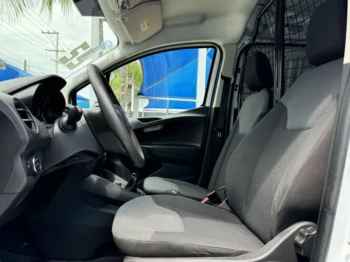 Ford Transit Courier 1.0 L3 2pl Courier